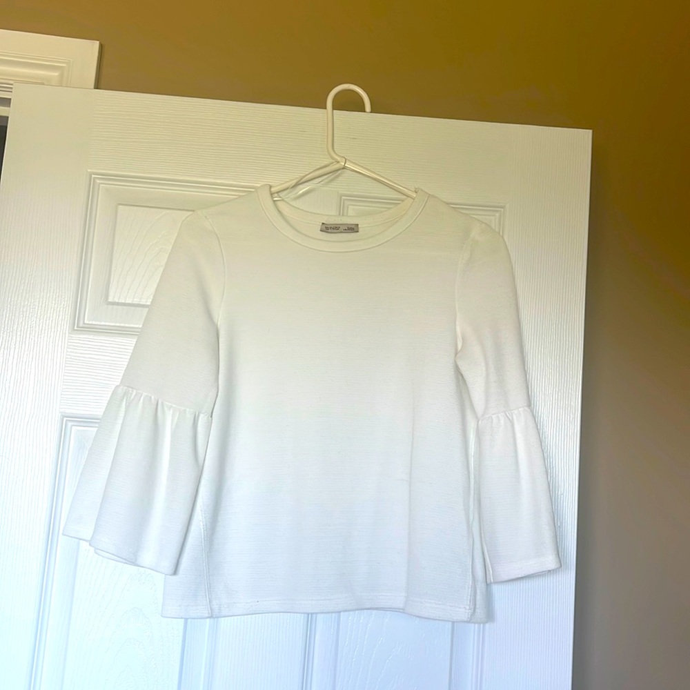 WHITE BLOUSE